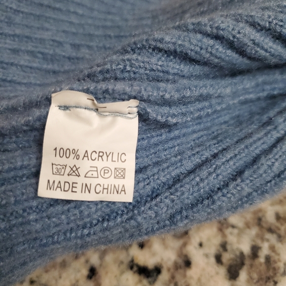 Unisex On the Moment Beanie - Picture 3 of 4